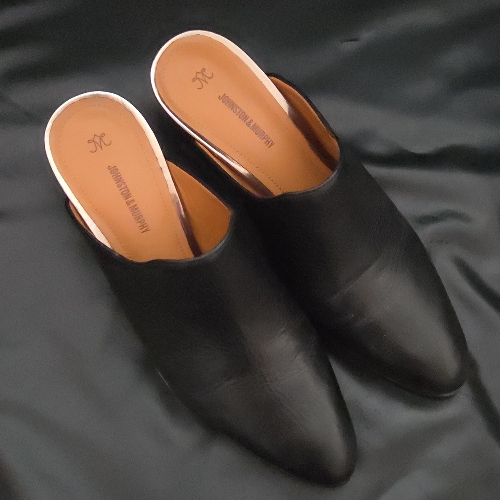 Johnston & Murphy Black 100% Leather Mules Slip On Block Heel 2.5 Shoe SZ 7.5 US - Picture 1 of 11